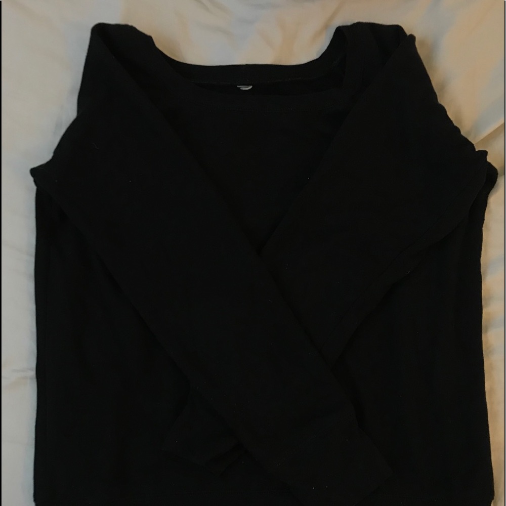 Plain black pull over sweater